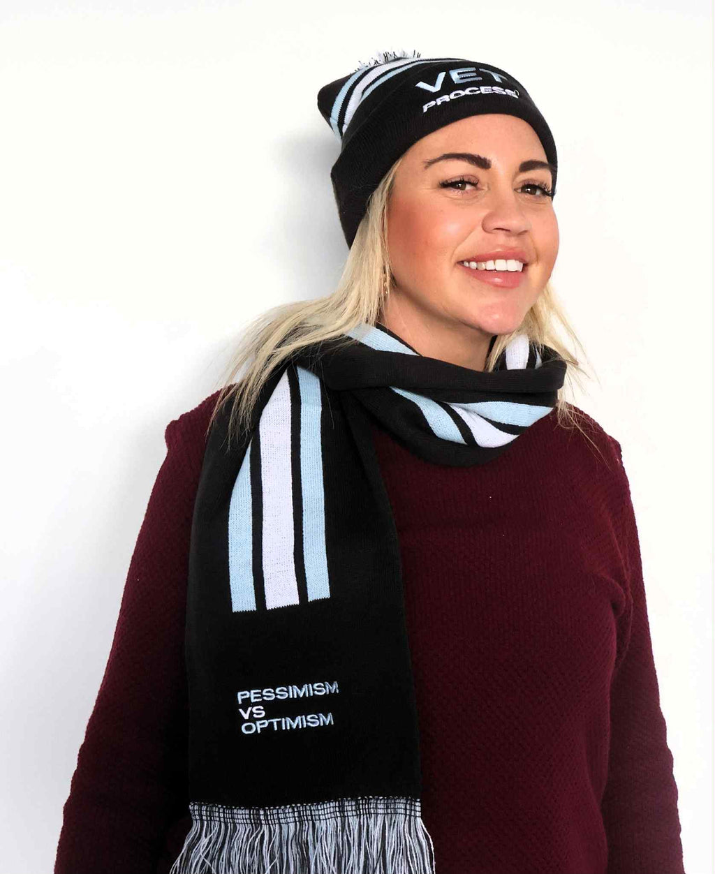 VET x Optimism Scarf - Navy